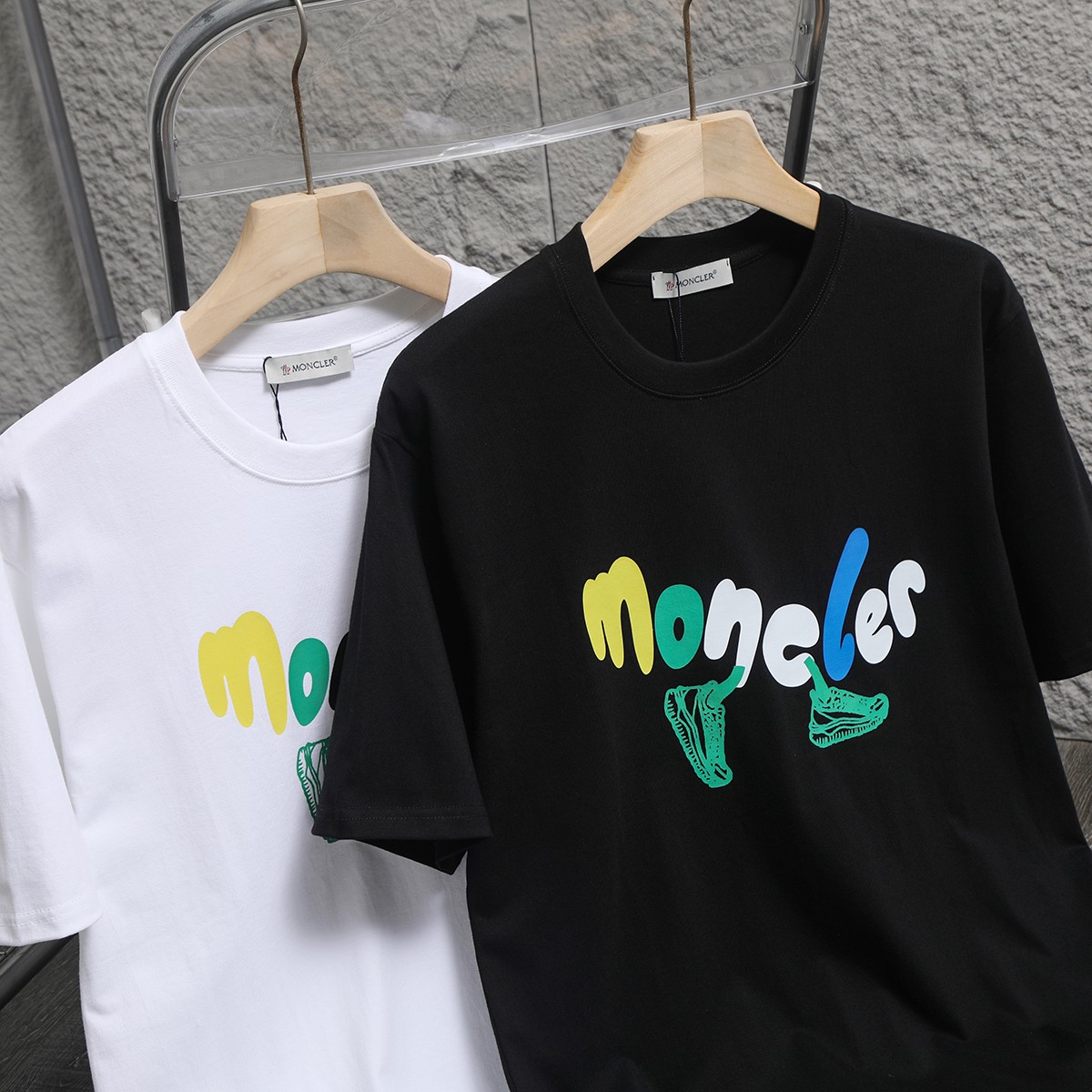 Mon New Arrival T-shirt 0008
