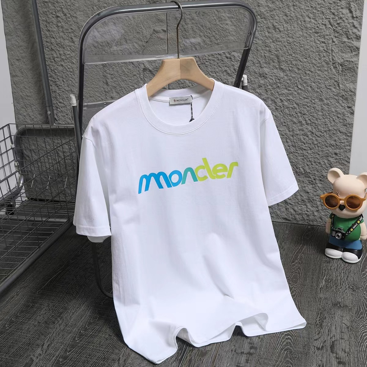 Mon New Arrival T-shirt 0009