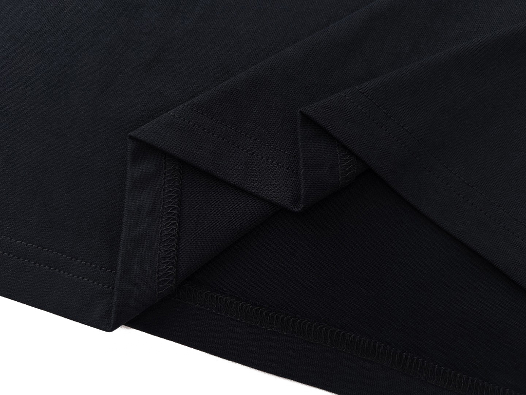 Mon New Arrival T-shirt 0004