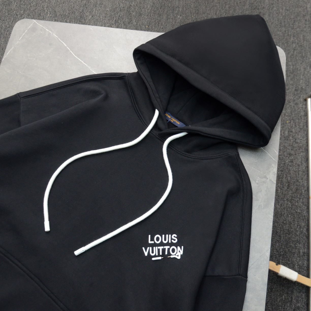 L New Arrival Hoodie 0008
