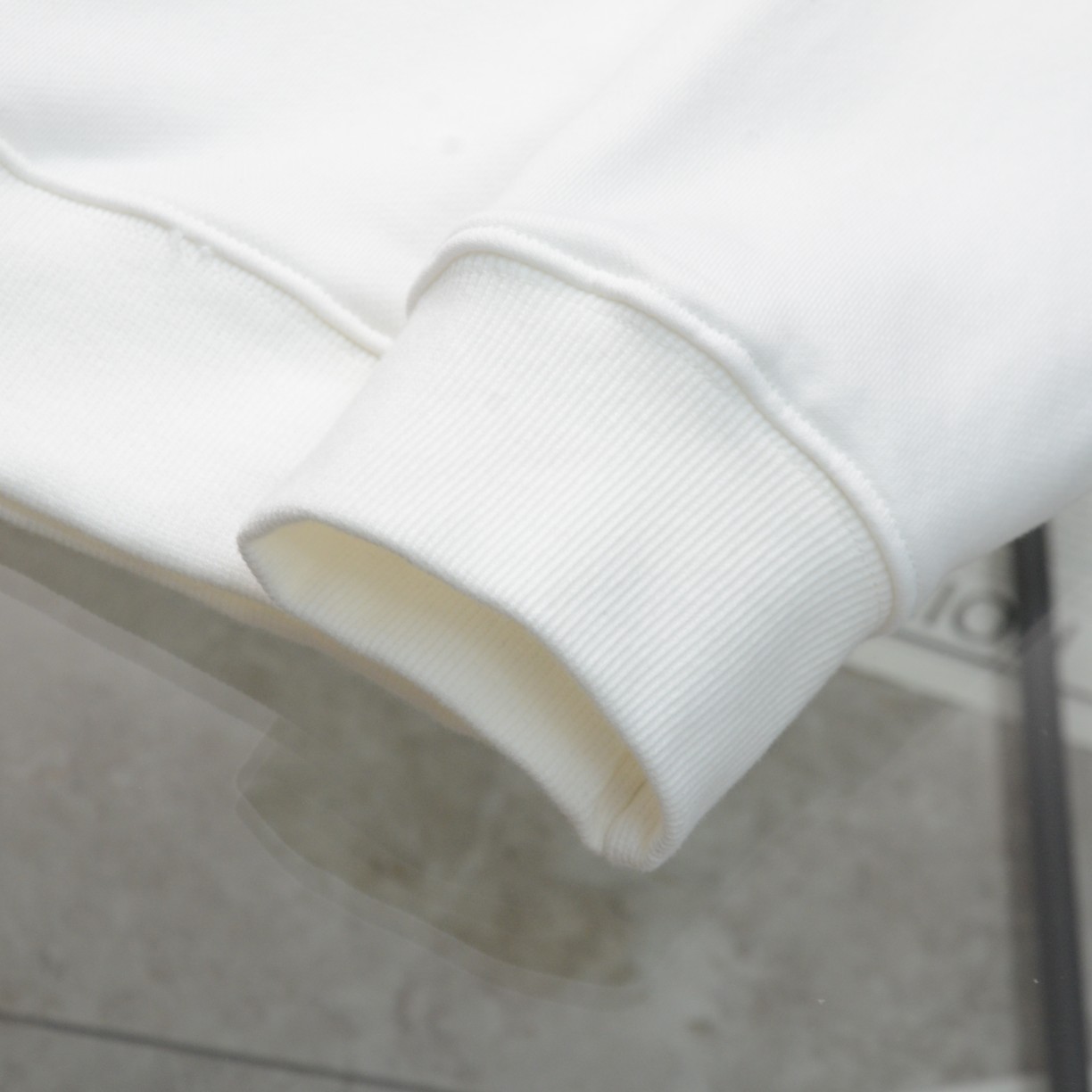 L New Arrival Hoodie 0001