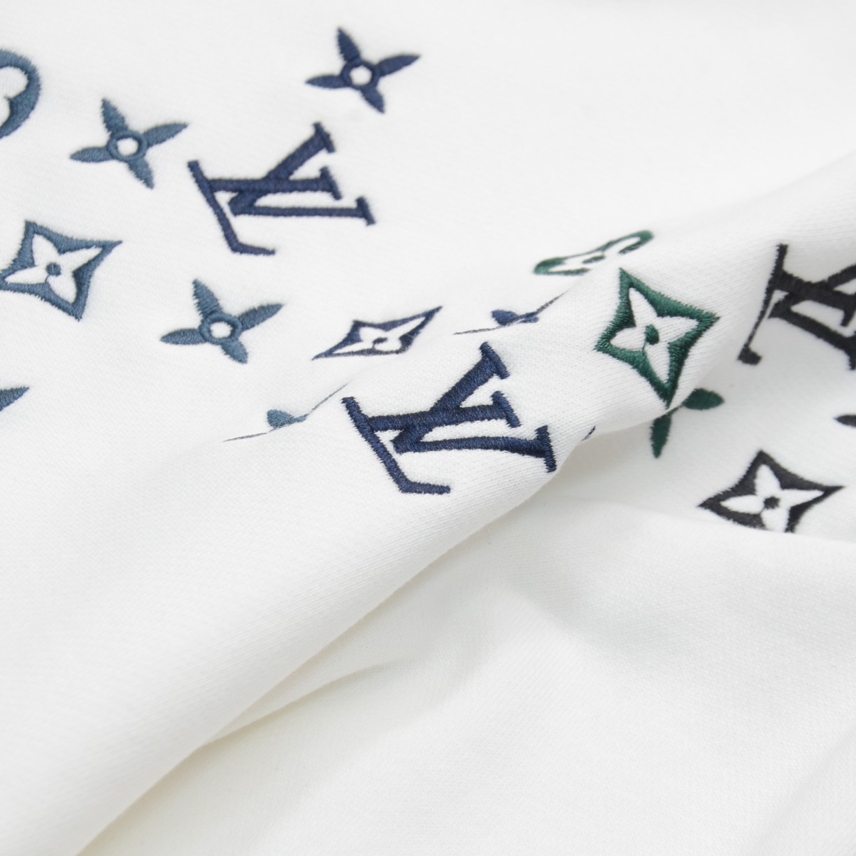 L New Arrival Hoodie 0001