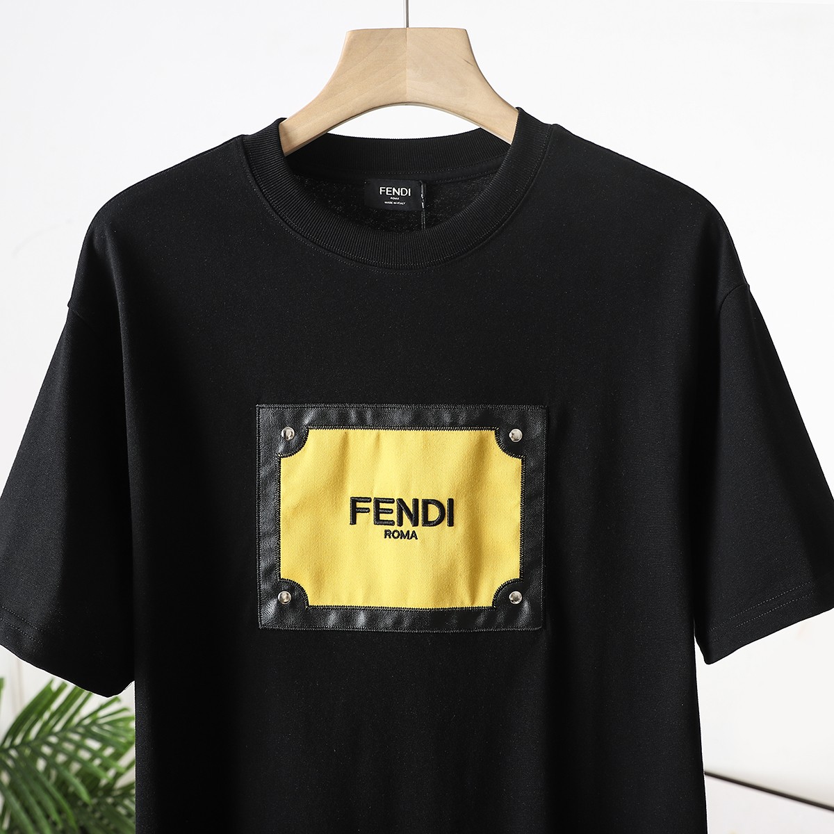 Fen new arrival 25SS  short 0060