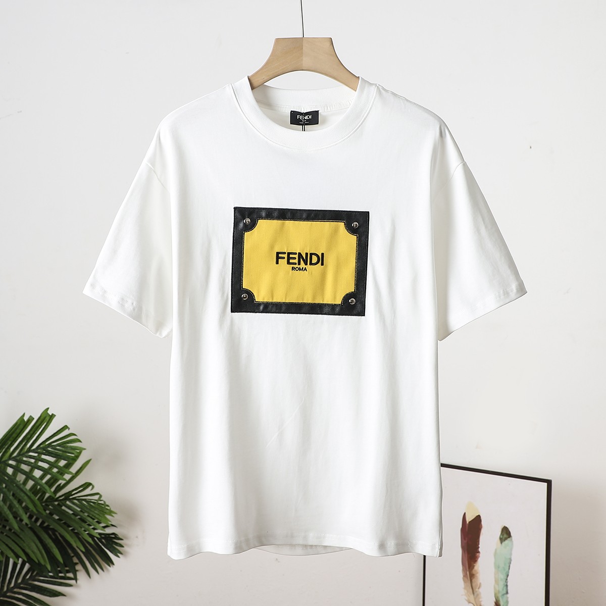 Fen new arrival 25SS  short 0060