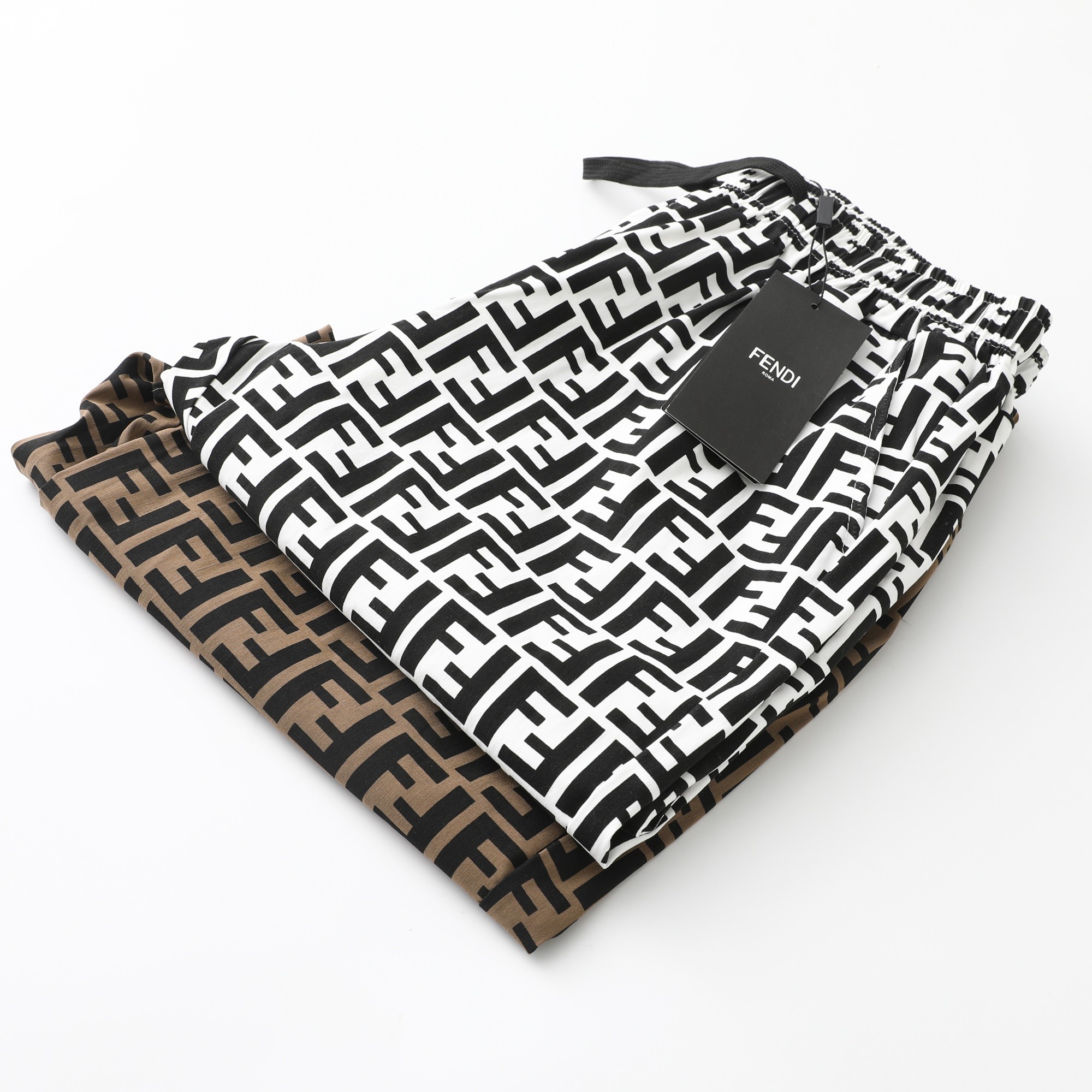 Fen new arrival 25SS  short 0058