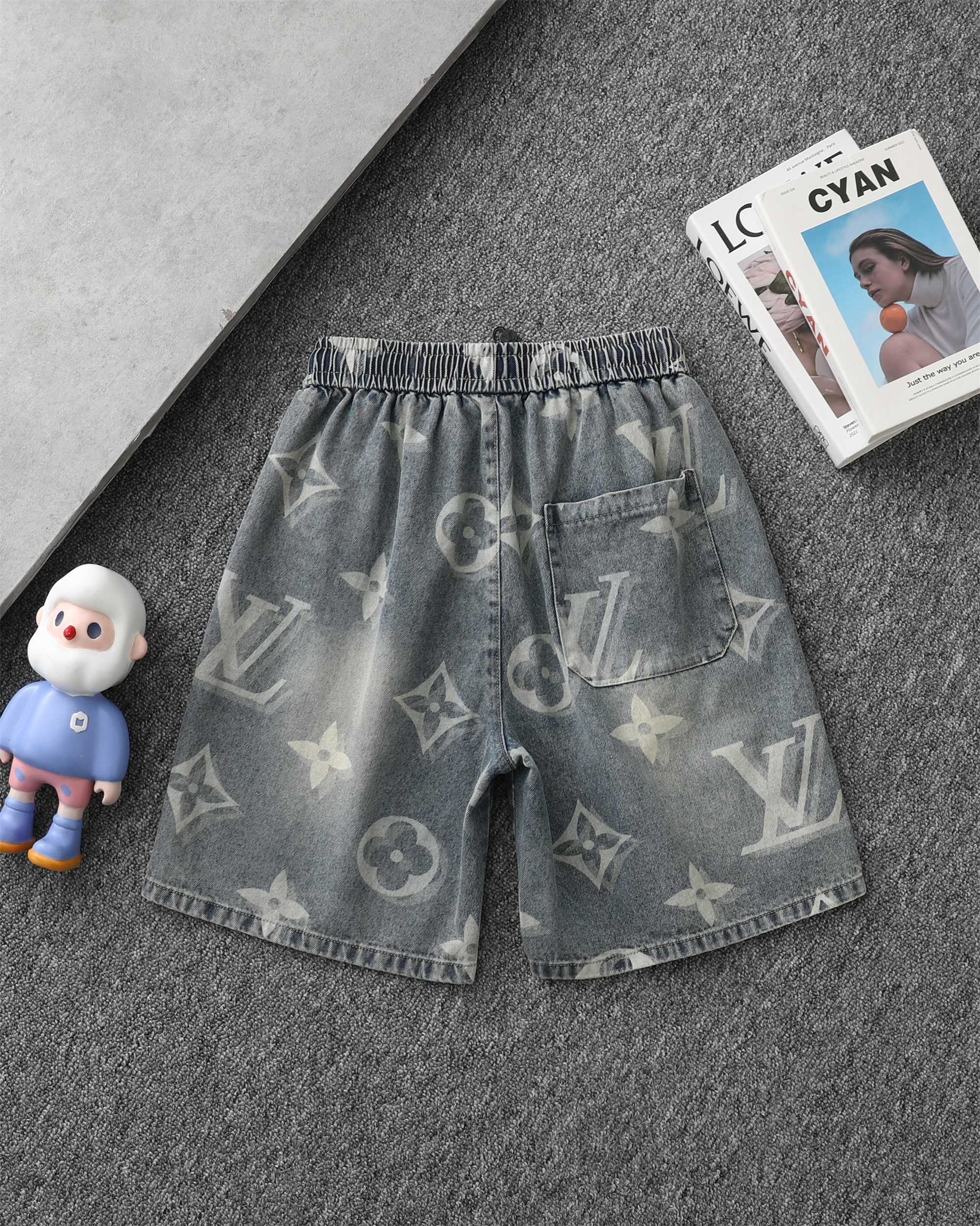 Louis new arrival 25SS  short 0061