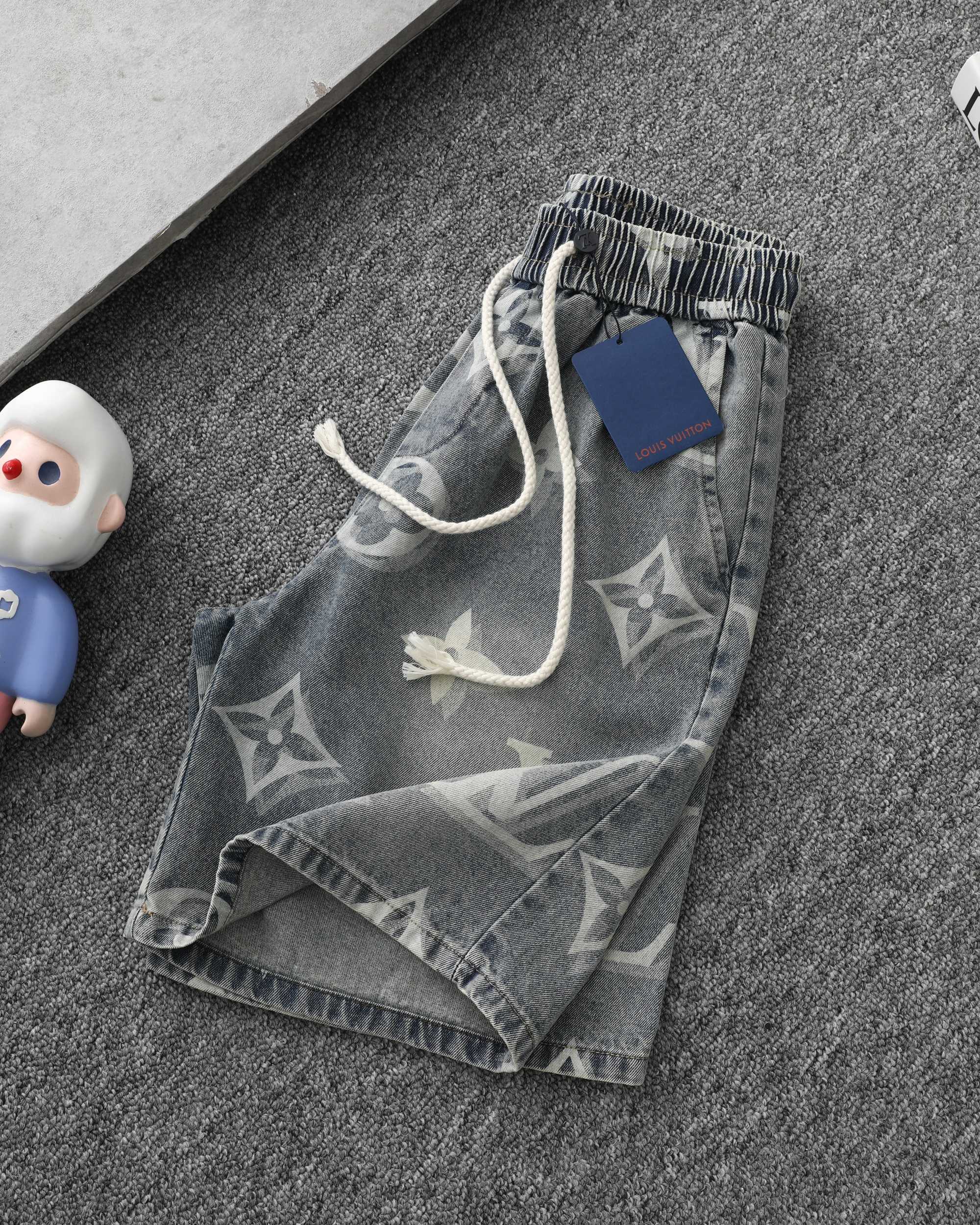 Louis new arrival 25SS  short 0061