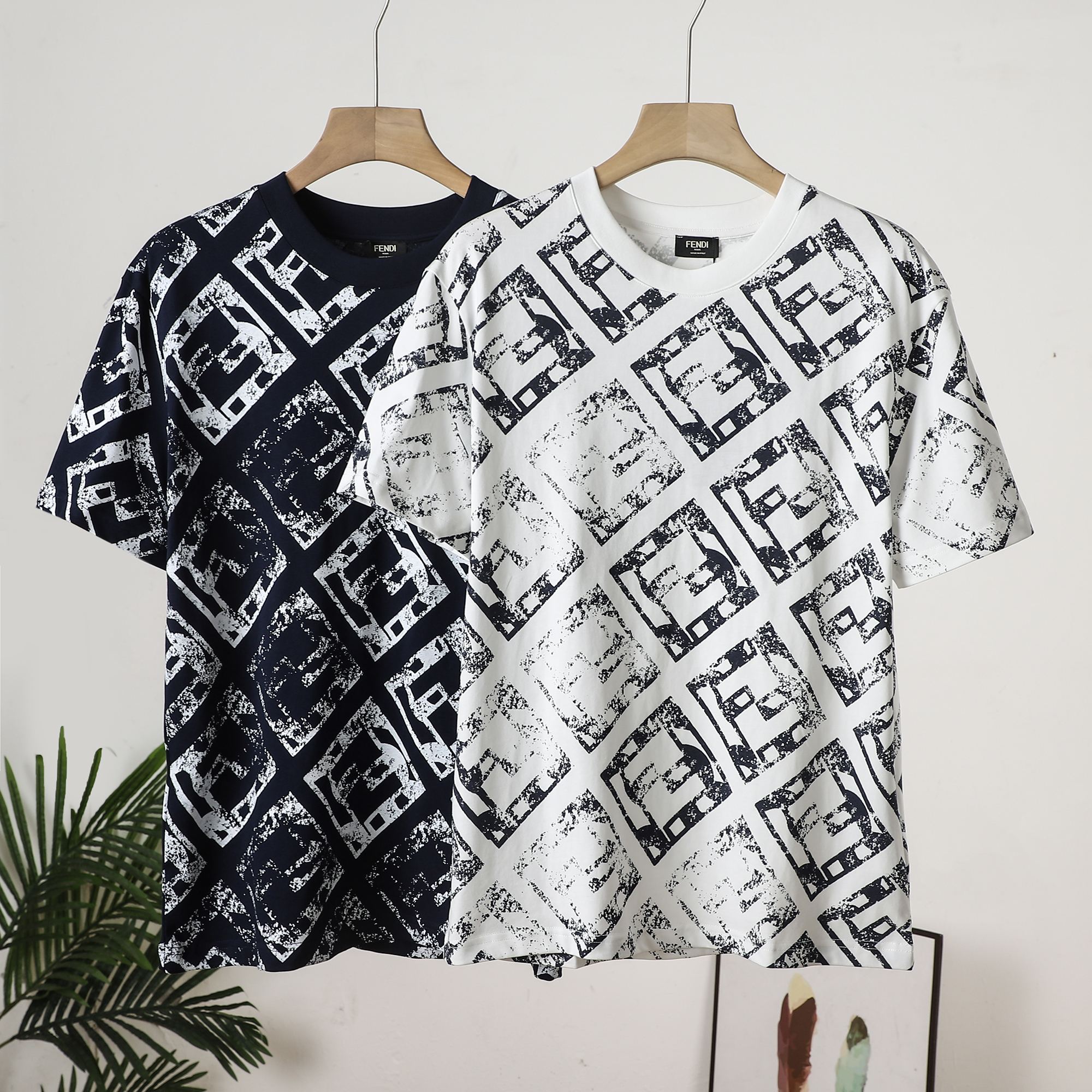 Fen new arrival 25SS  short 0063