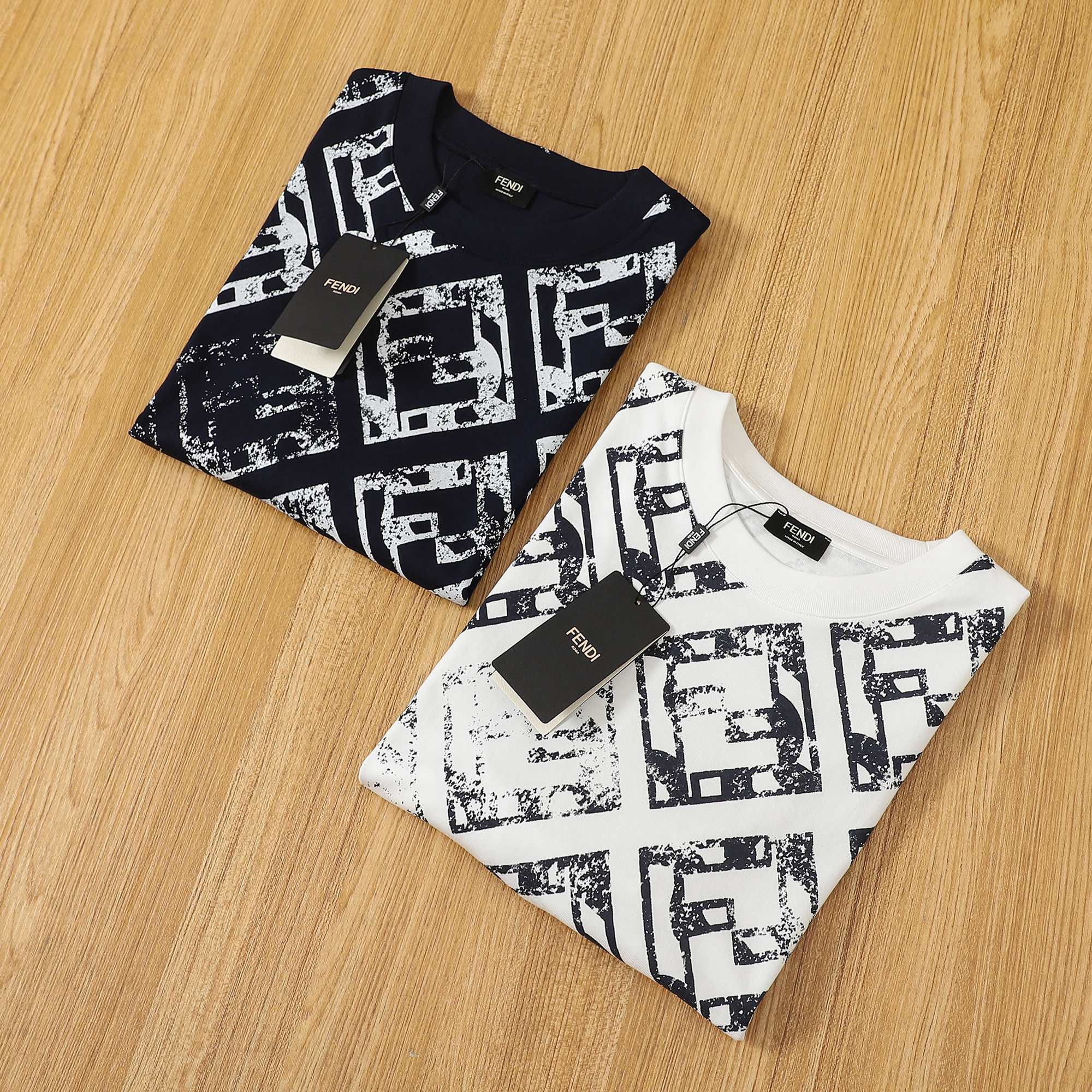 Fen new arrival 25SS  short 0063