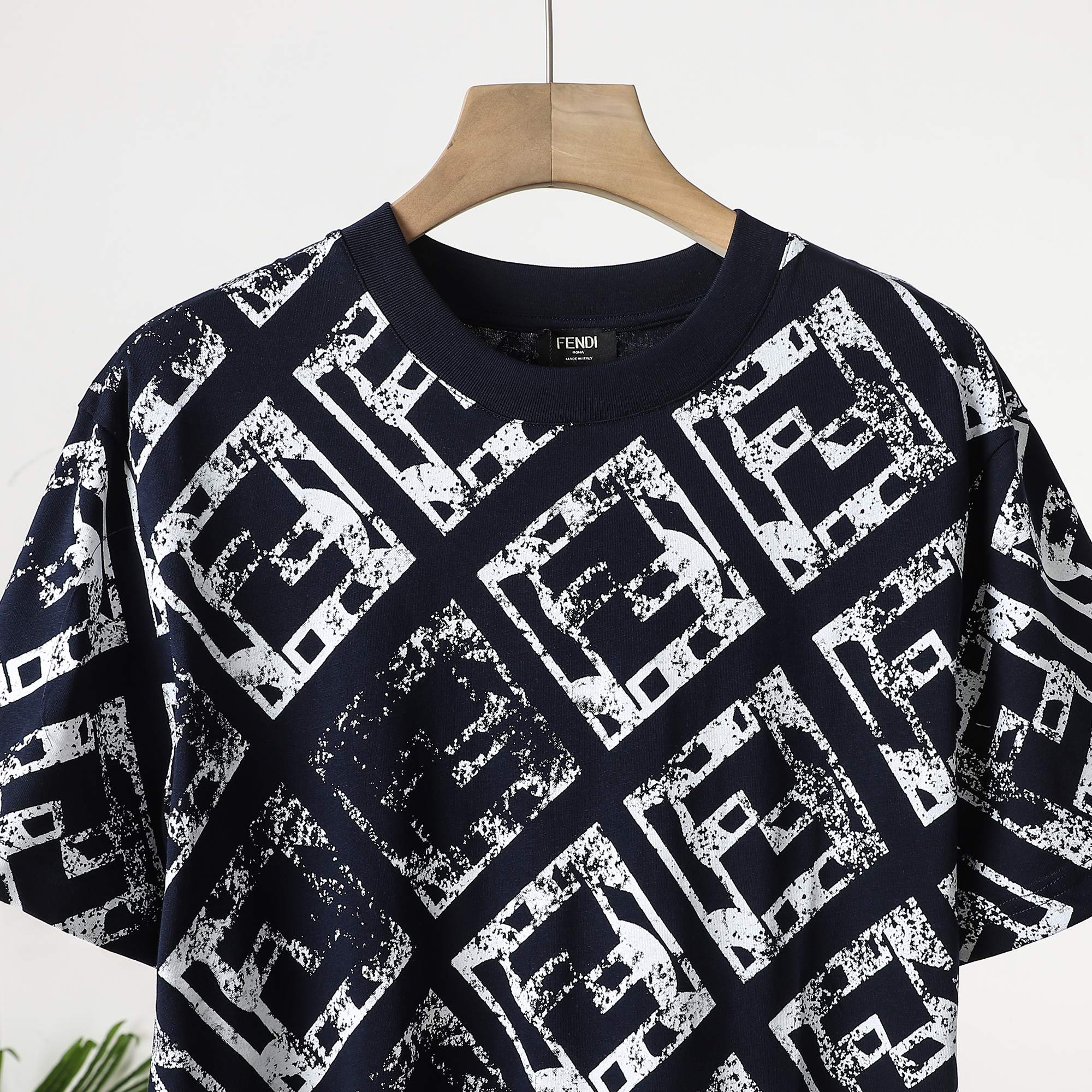 Fen new arrival 25SS  short 0063