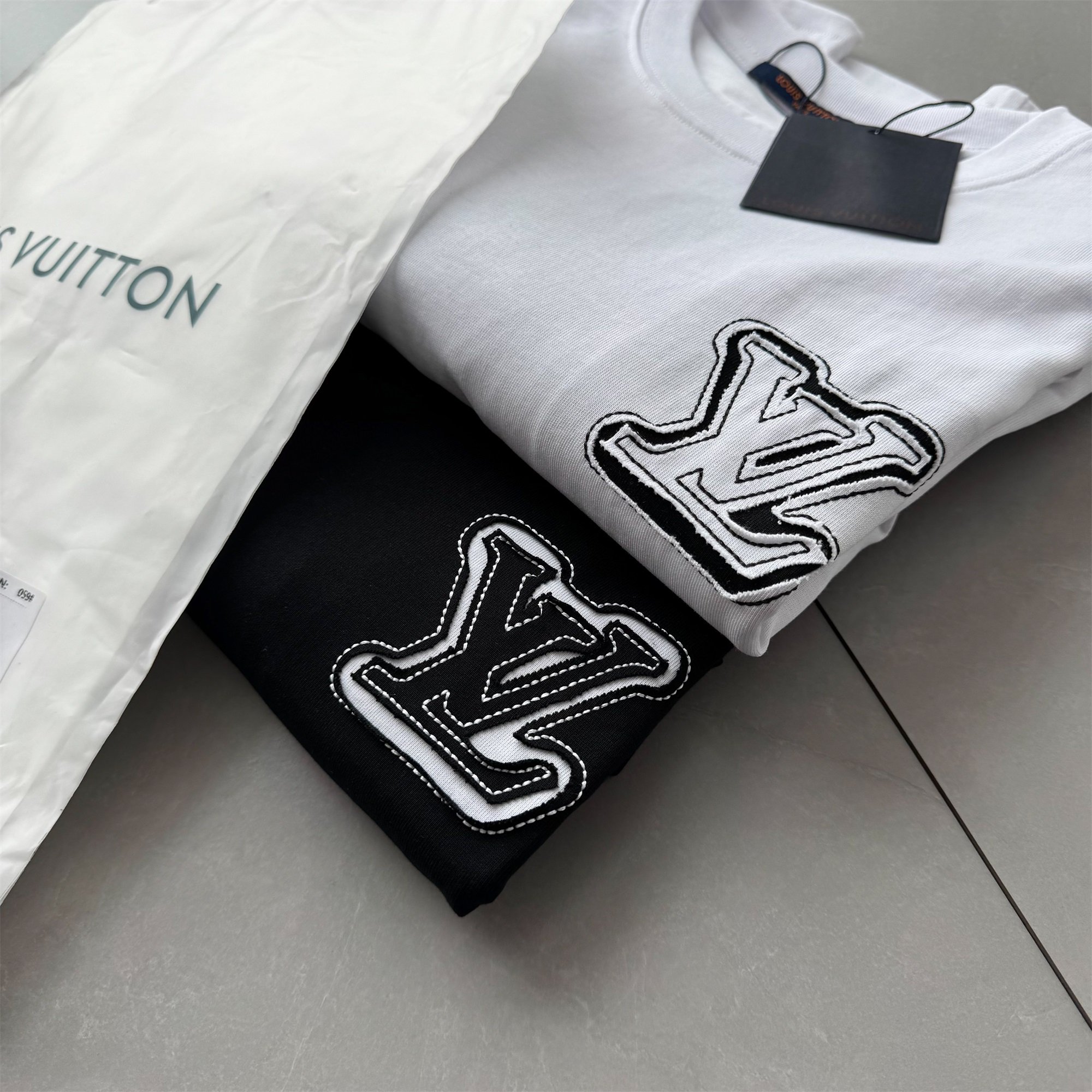 L T-Shirt New Style 0146