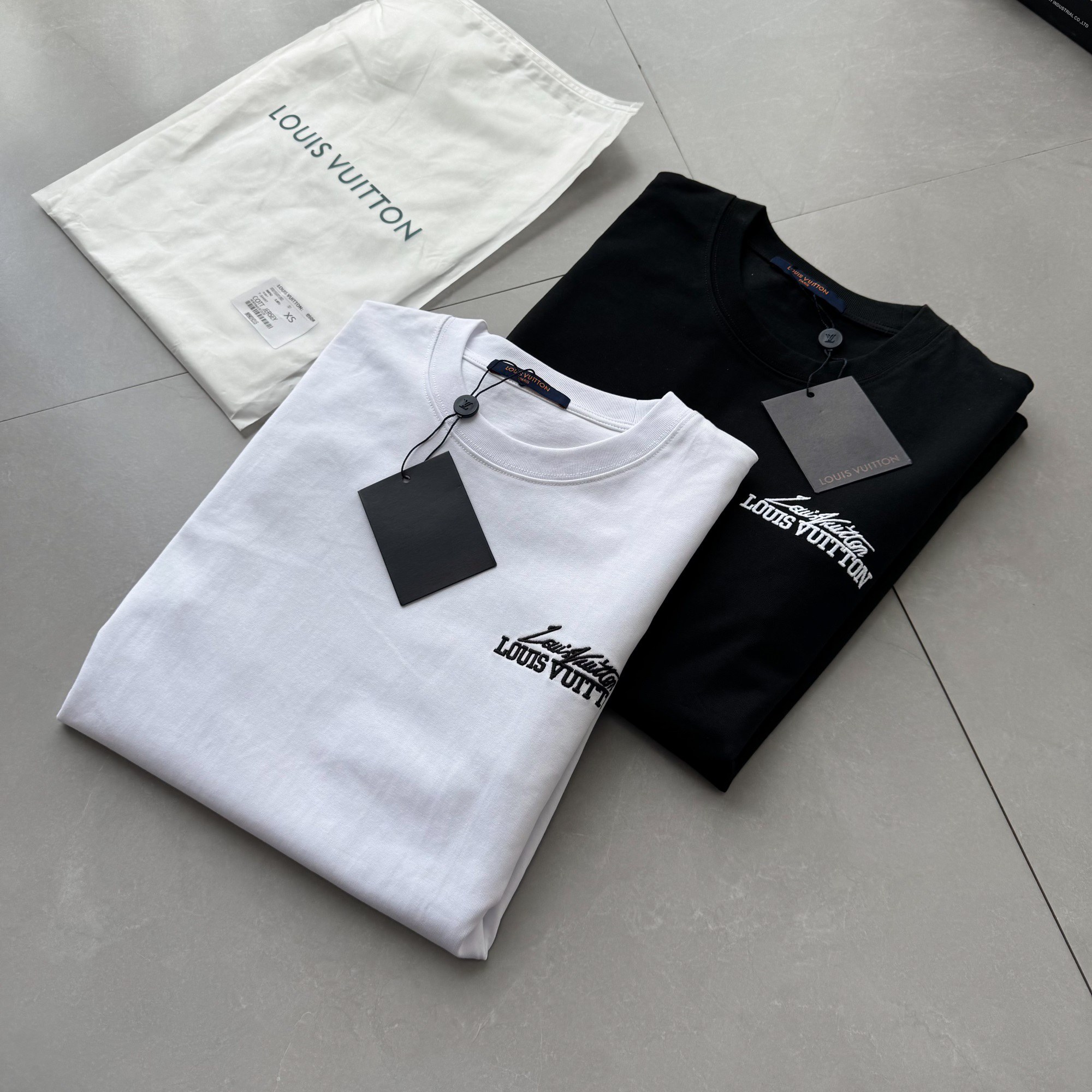 L T-Shirt New Style 0144