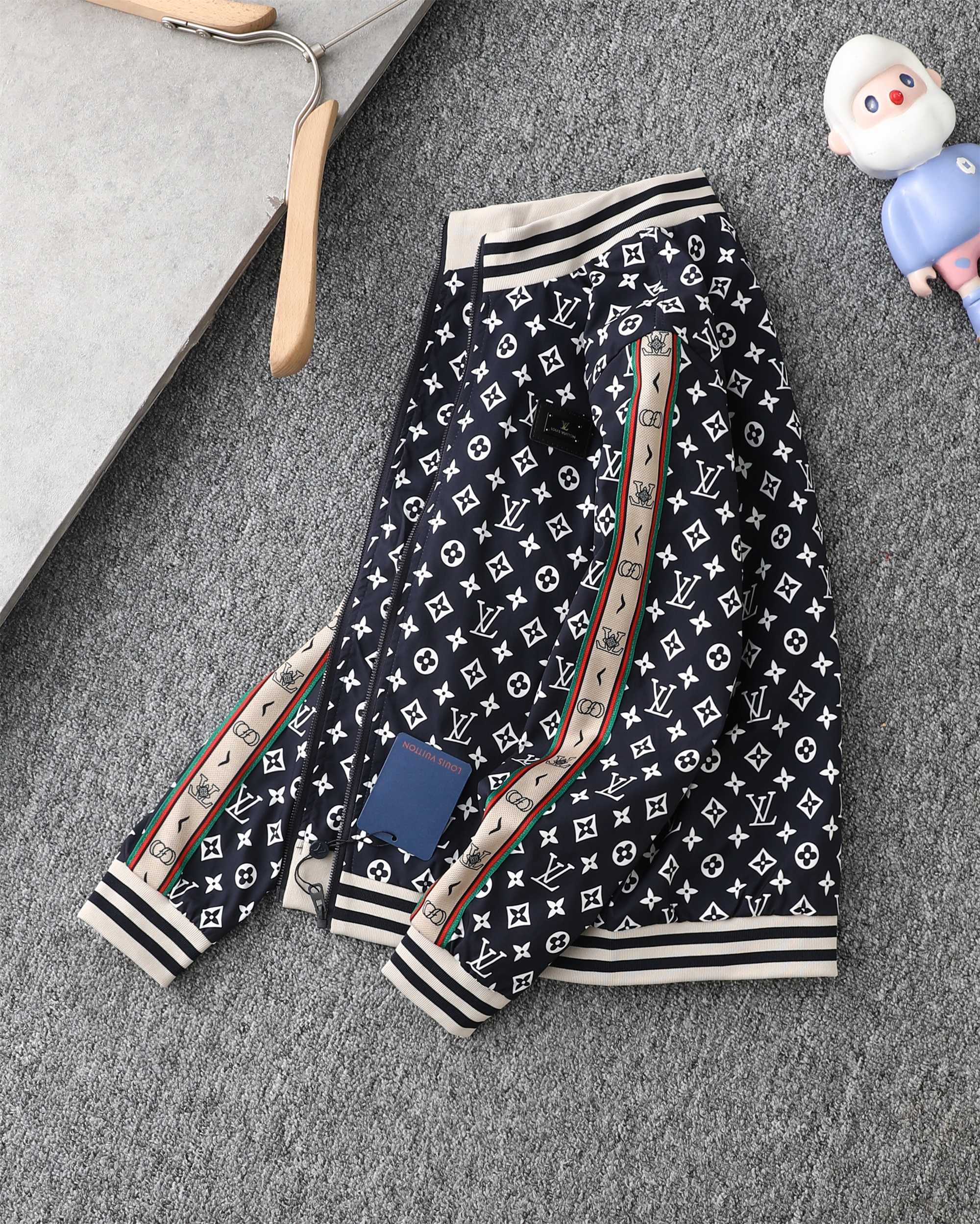 Louis new arrival men jacket 0143