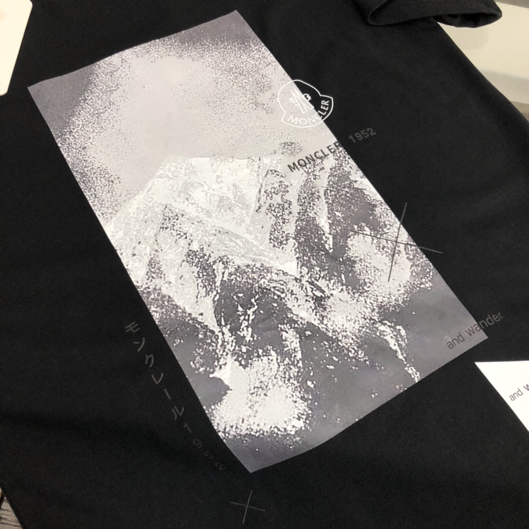 Mon New Arrival T-shirt 0013