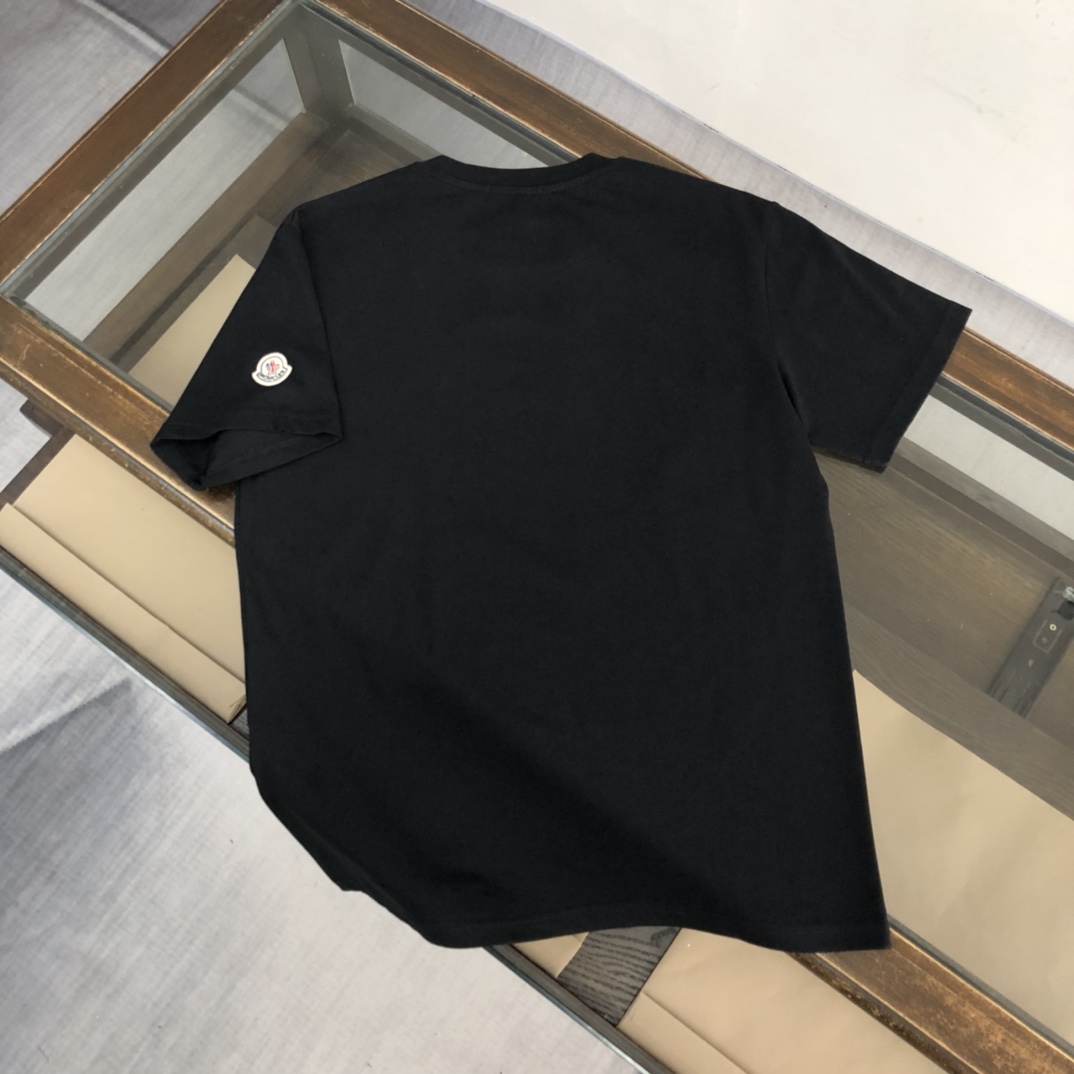 Mon New Arrival T-shirt 0013