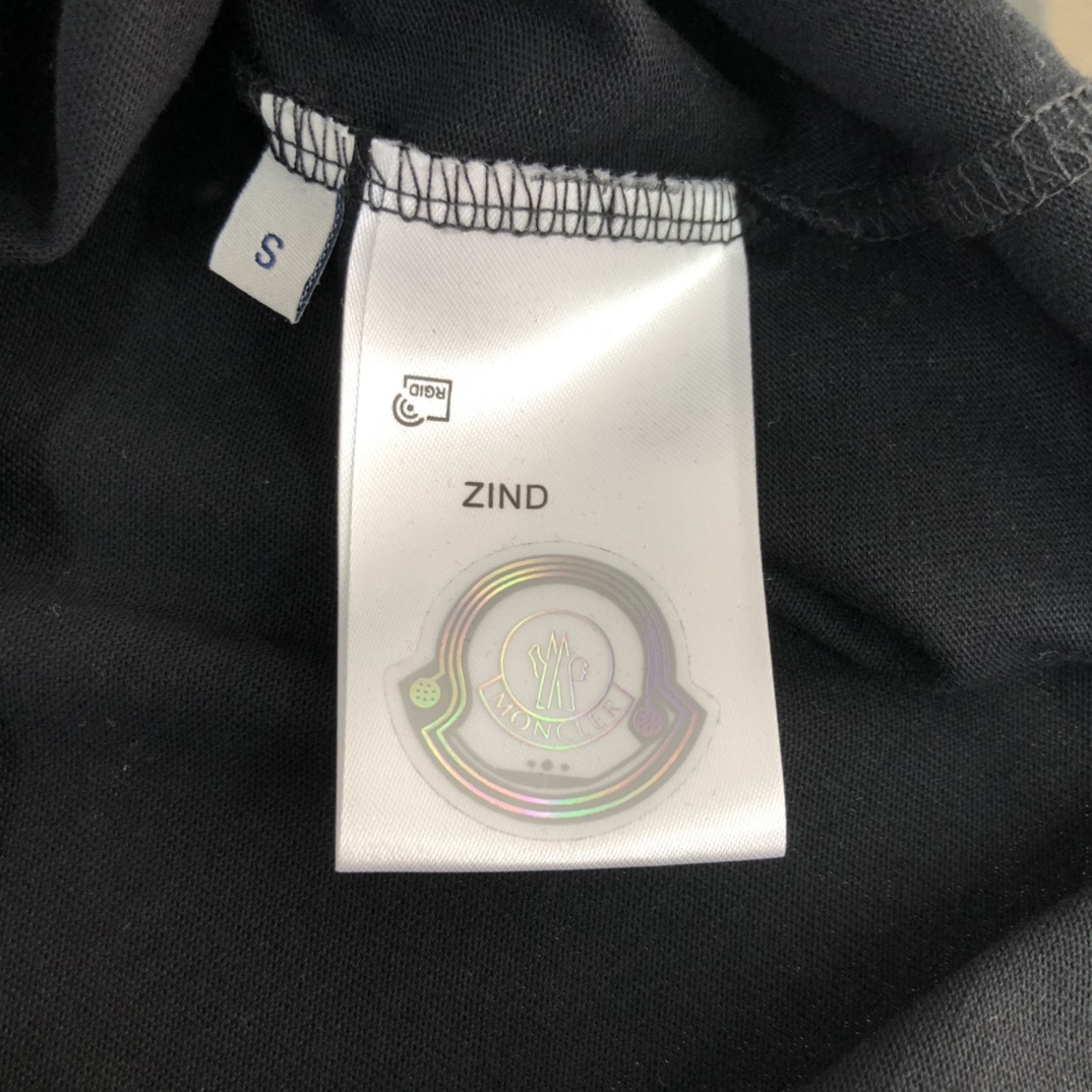 Mon New Arrival T-shirt 0013