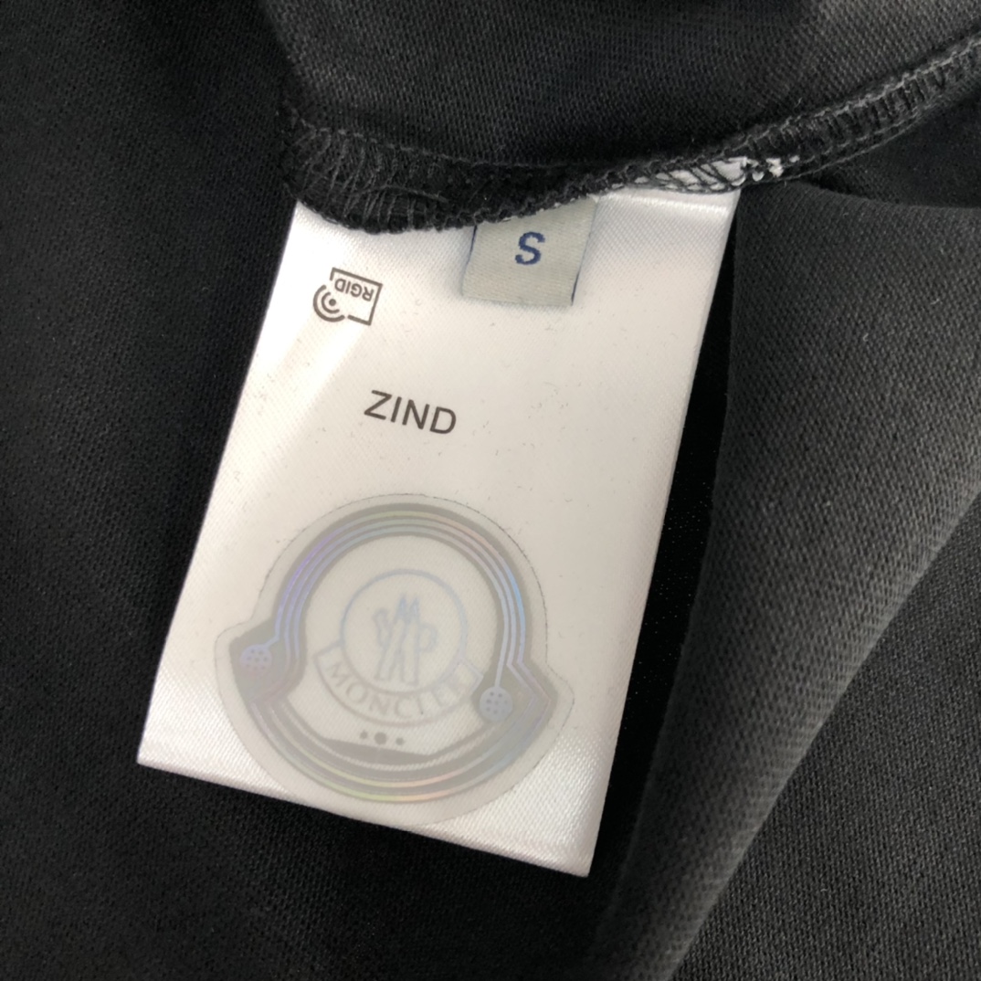 Mon New Arrival T-shirt 0012