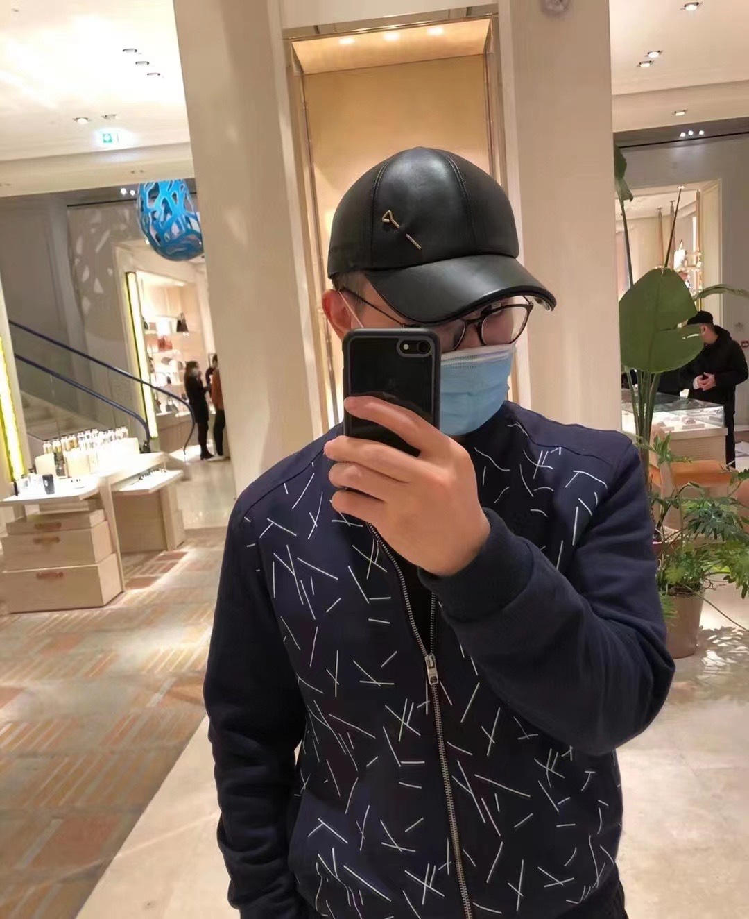 L Cap 0003