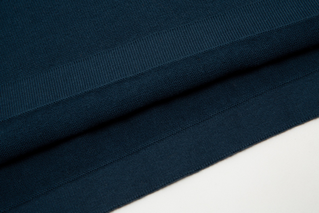 L T-Shirt New Arrival 0208