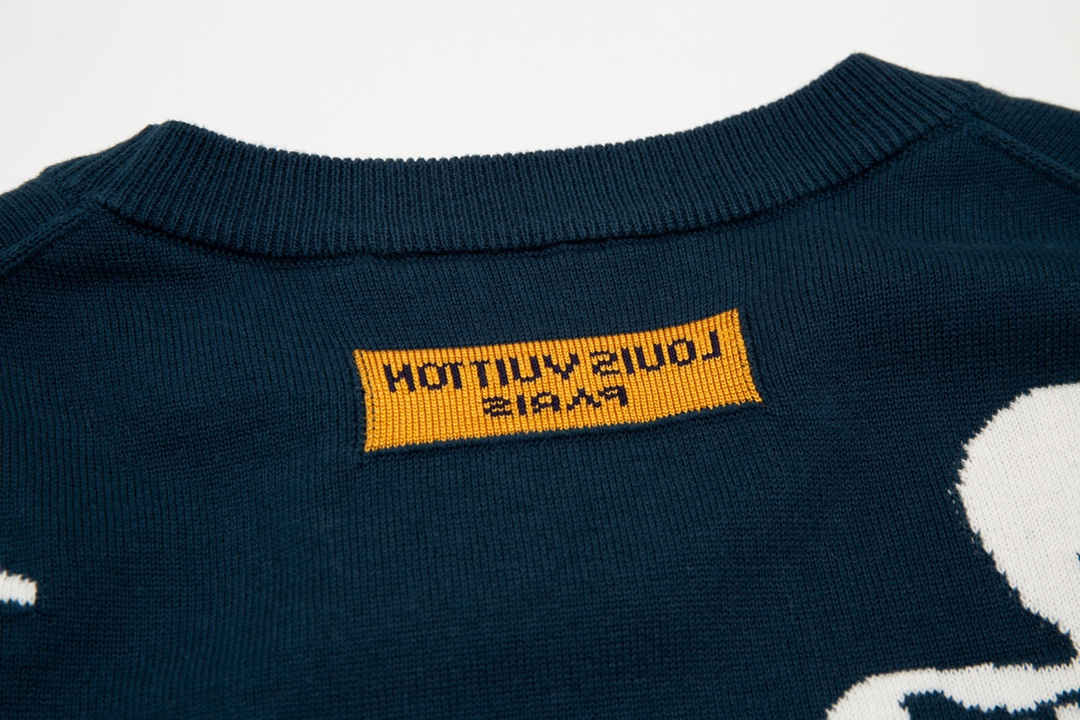 L T-Shirt New Arrival 0208