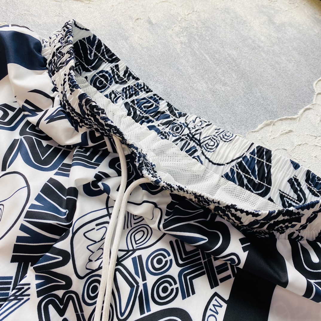 Mon New Arrival Short 0015