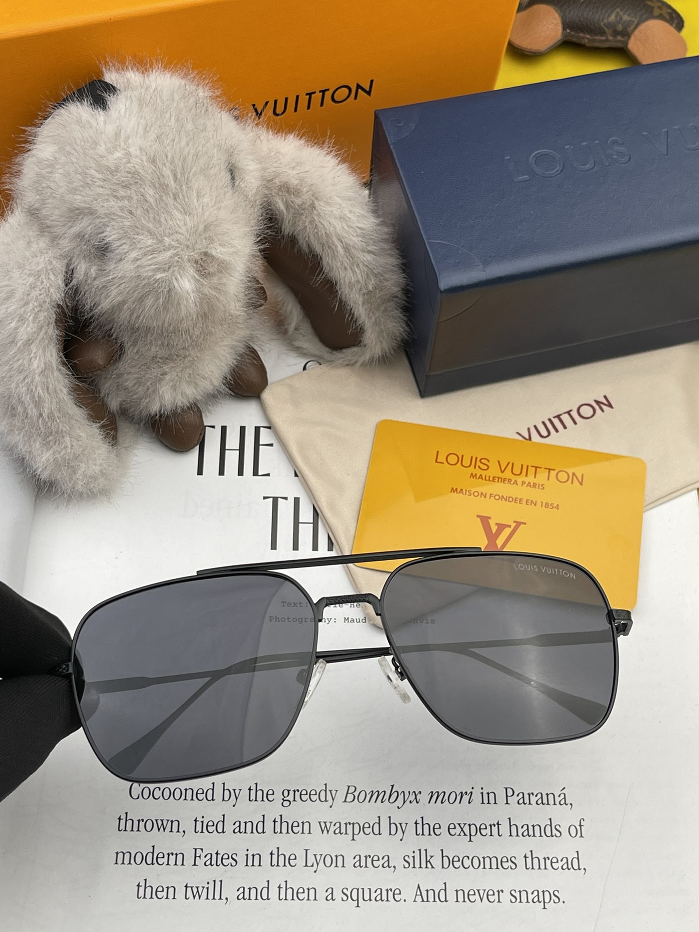 L Sunglasses 0005