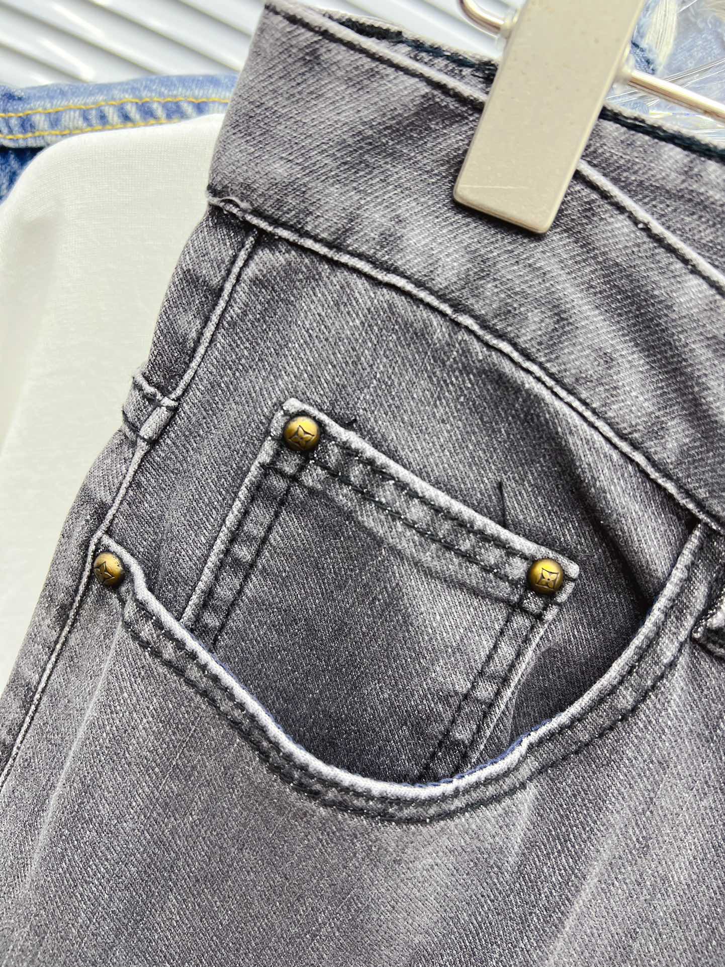 L Jeans 0013