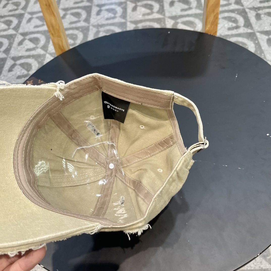 Mon New Arrival Cap 0009