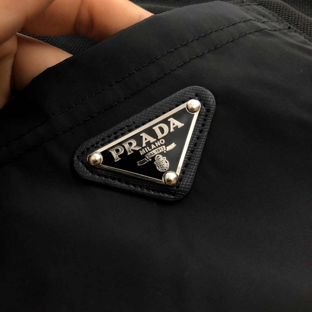 Pra New Arrival Shorts 0016