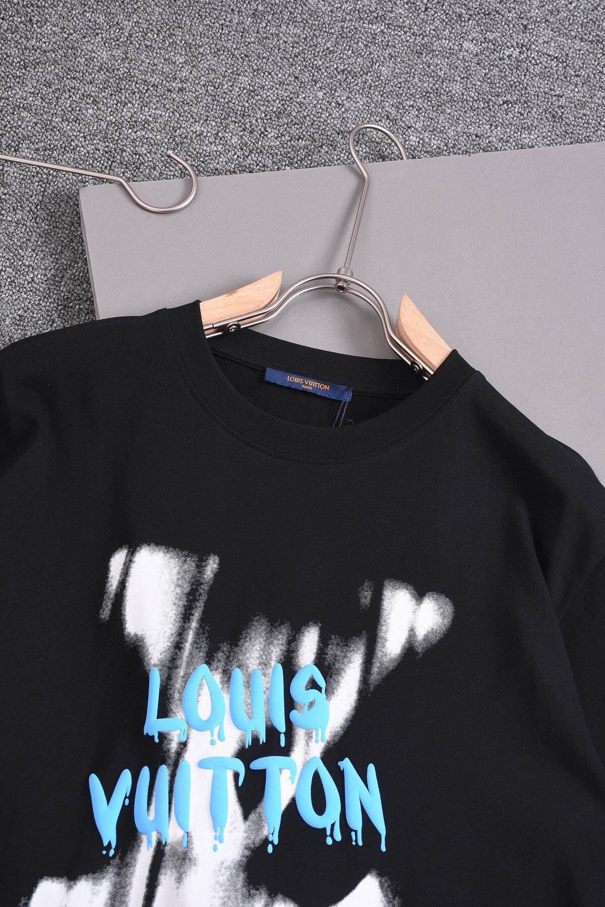 L T-Shirt New Style 0101