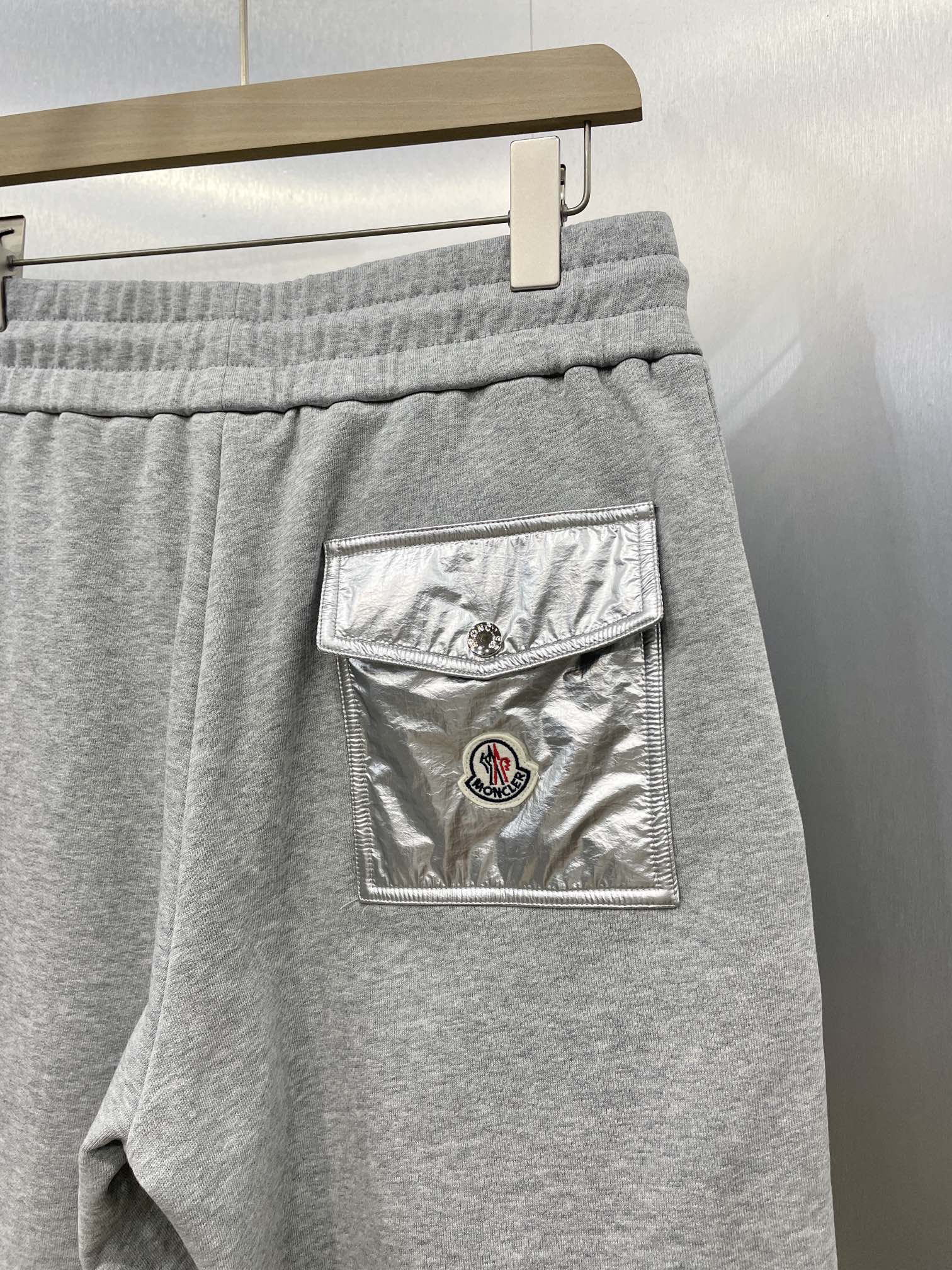 Mon New Arrival Short 0004