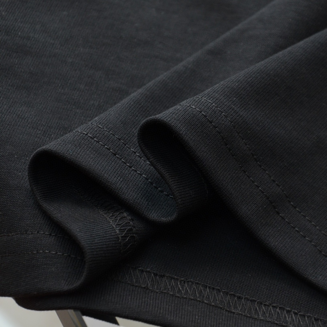 L T-Shirt New Style 0147