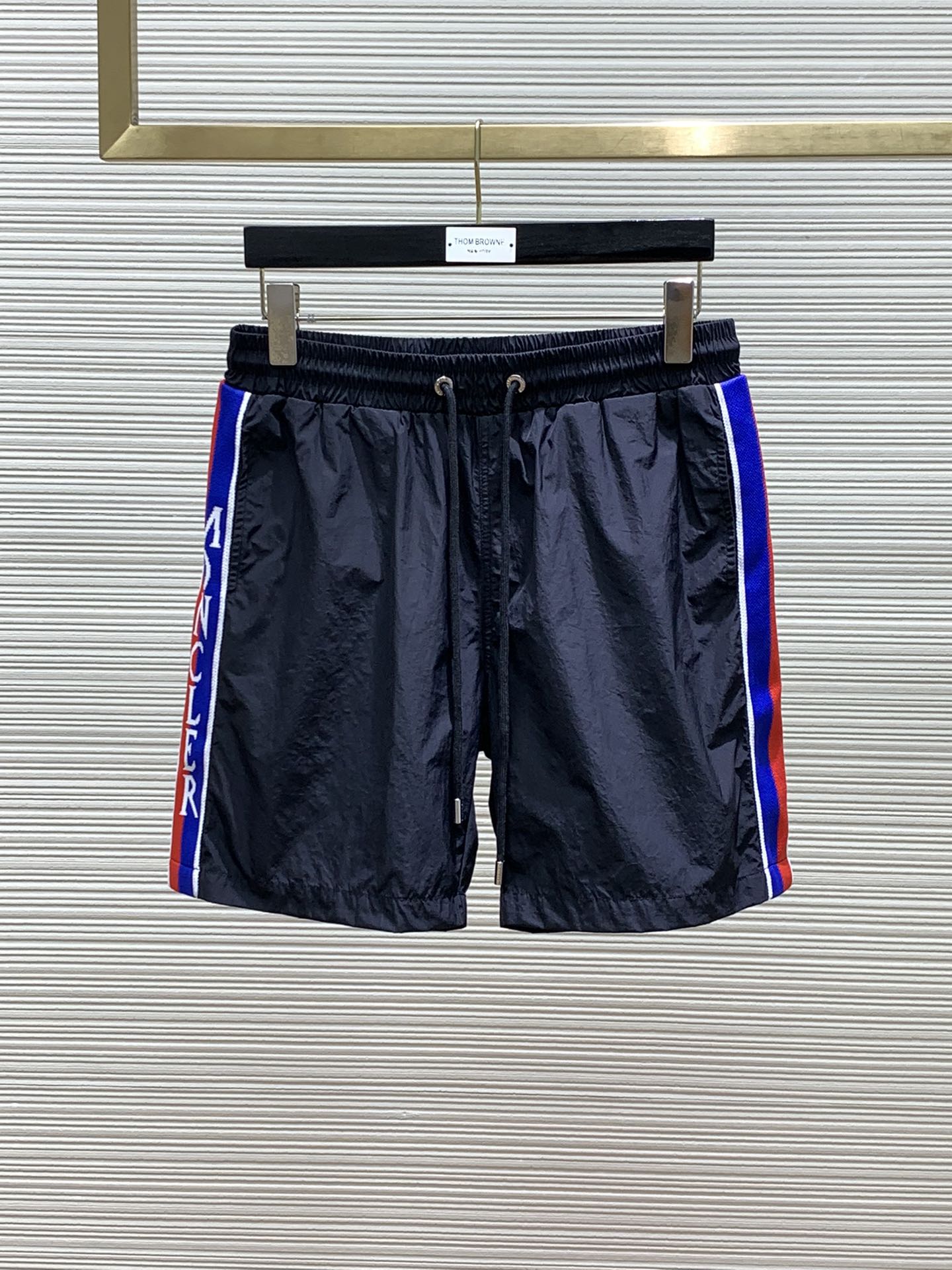 Mon New Arrival Short 0016