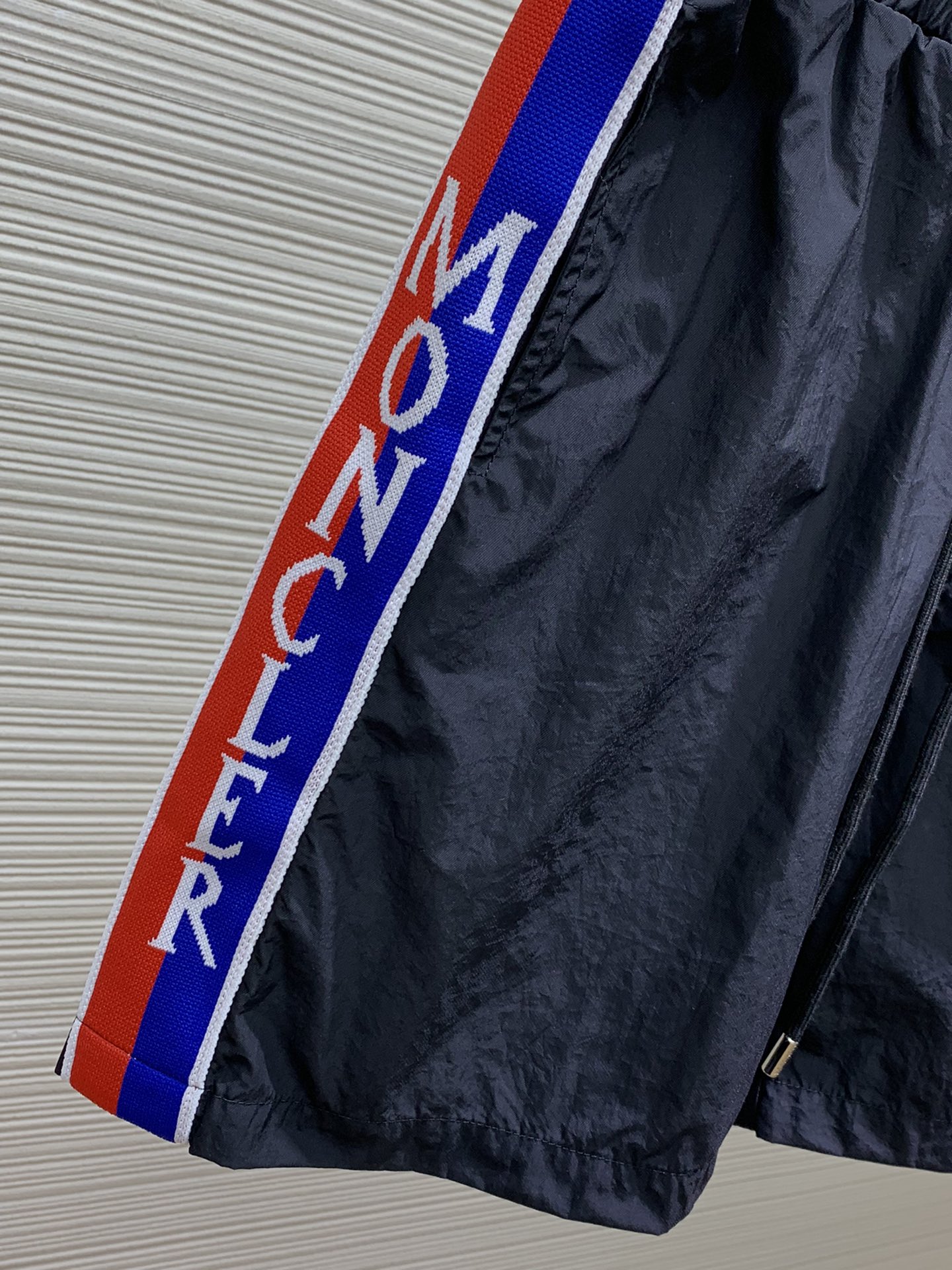 Mon New Arrival Short 0016