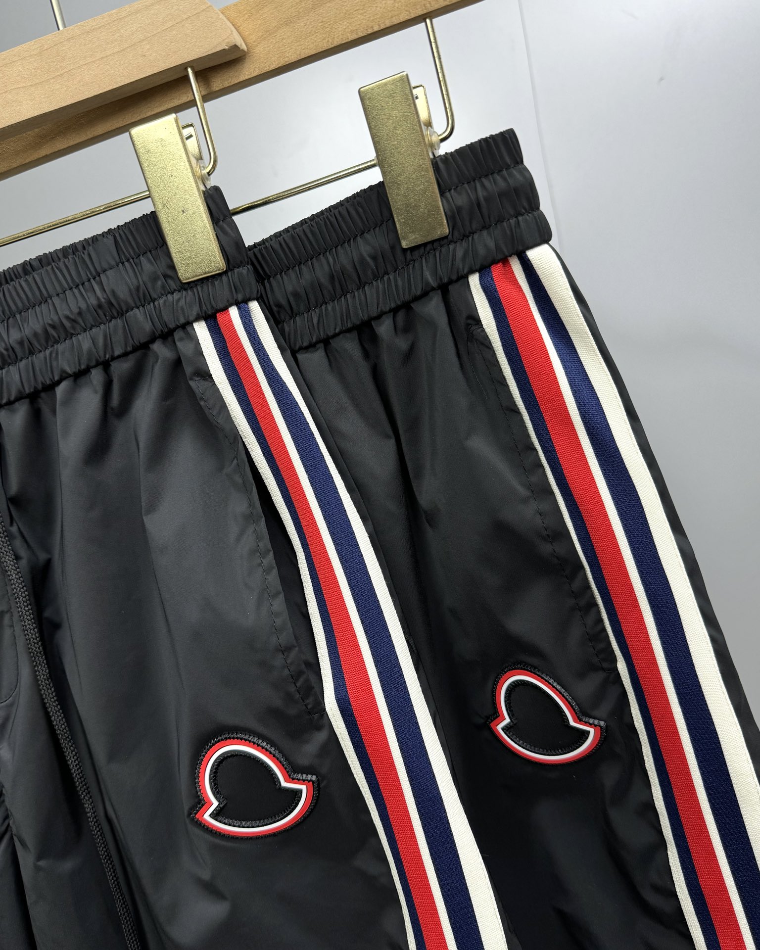 Mon New Arrival Short 0006