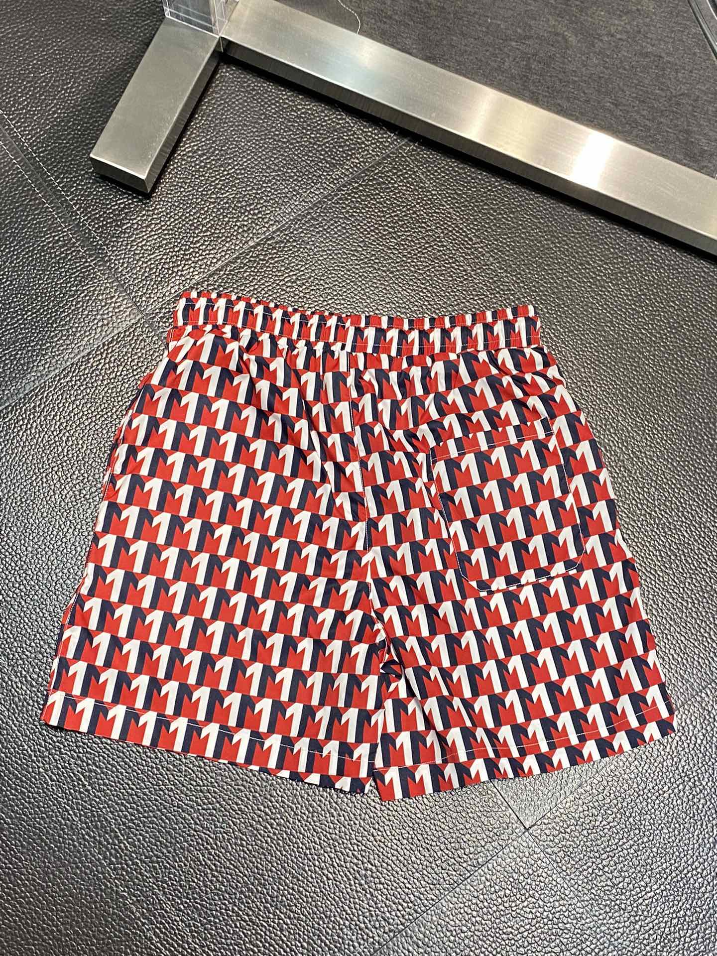 Mon New Arrival Short 0009