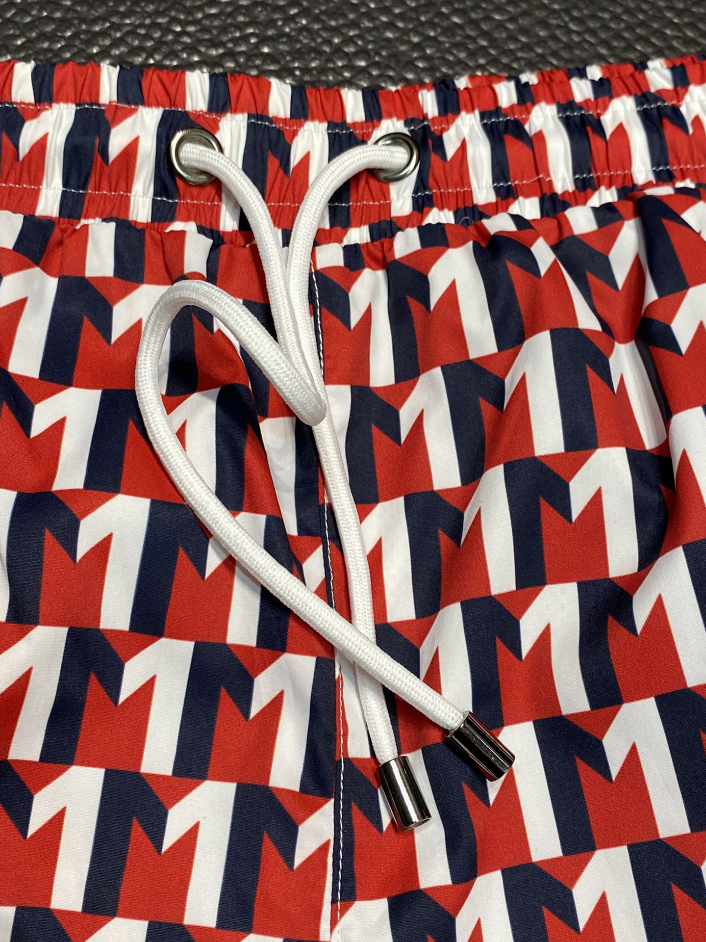 Mon New Arrival Short 0009