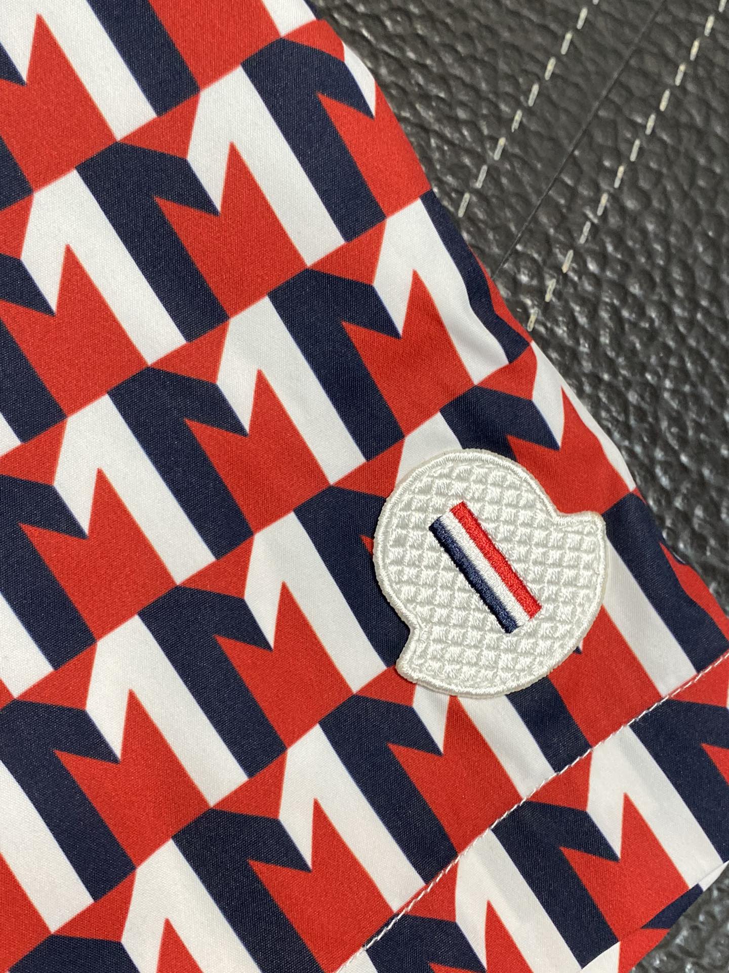 Mon New Arrival Short 0009