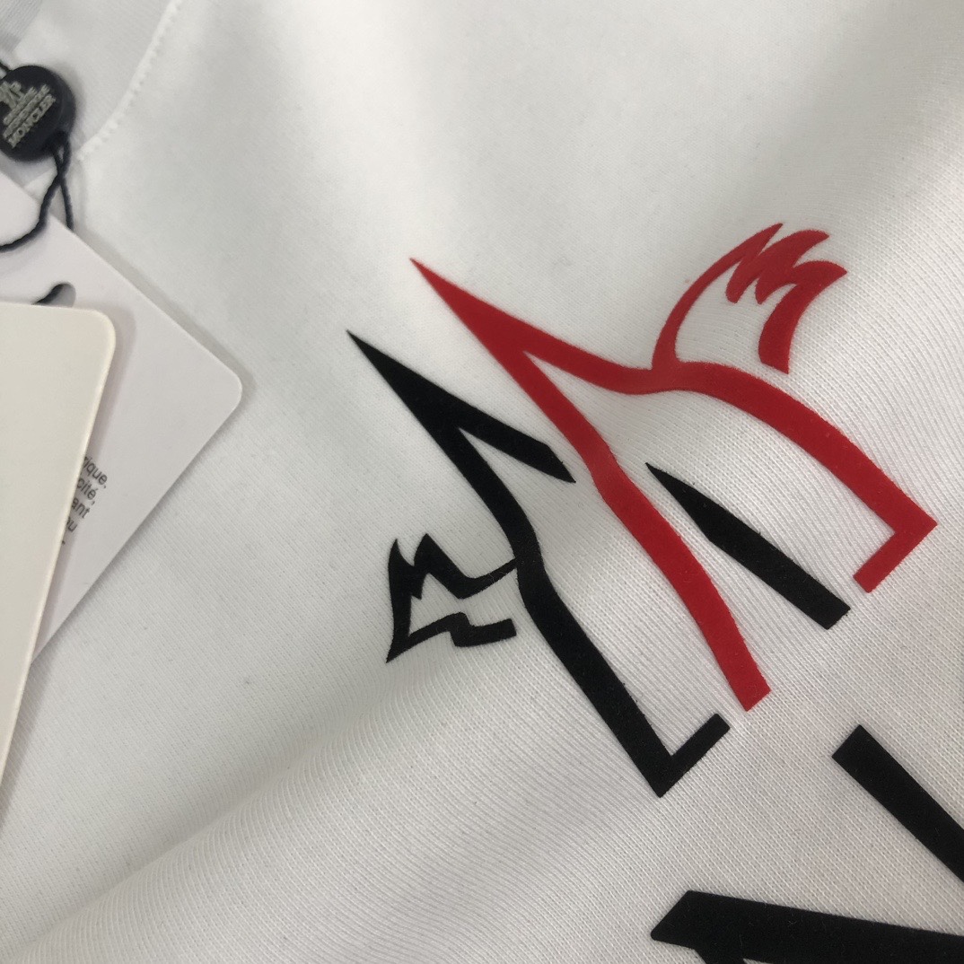 Mon New Arrival T-shirt 0001