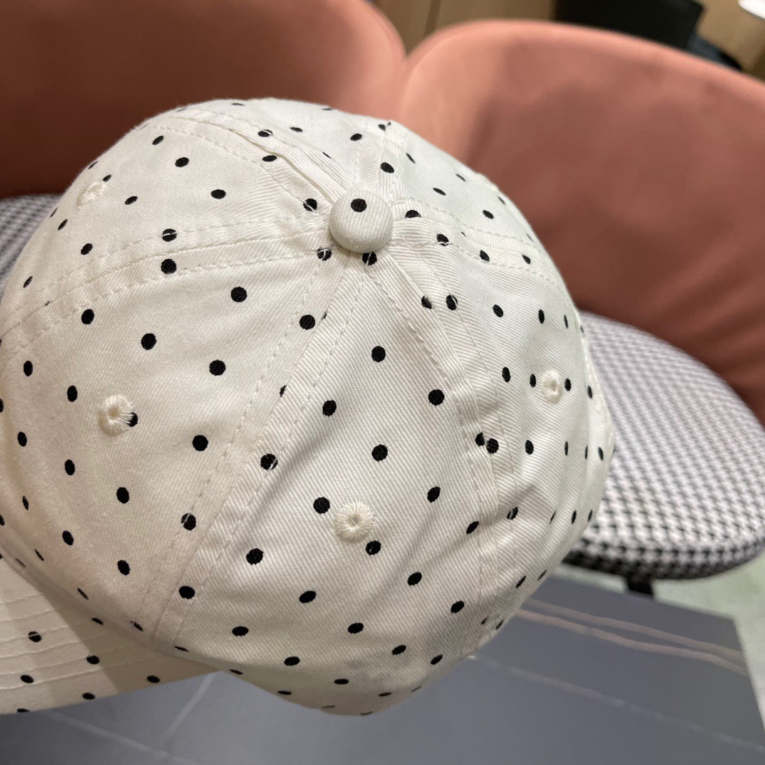 Mon New Arrival Cap 0006