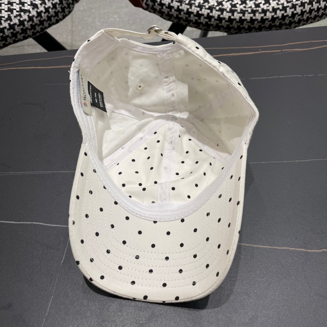 Mon New Arrival Cap 0006