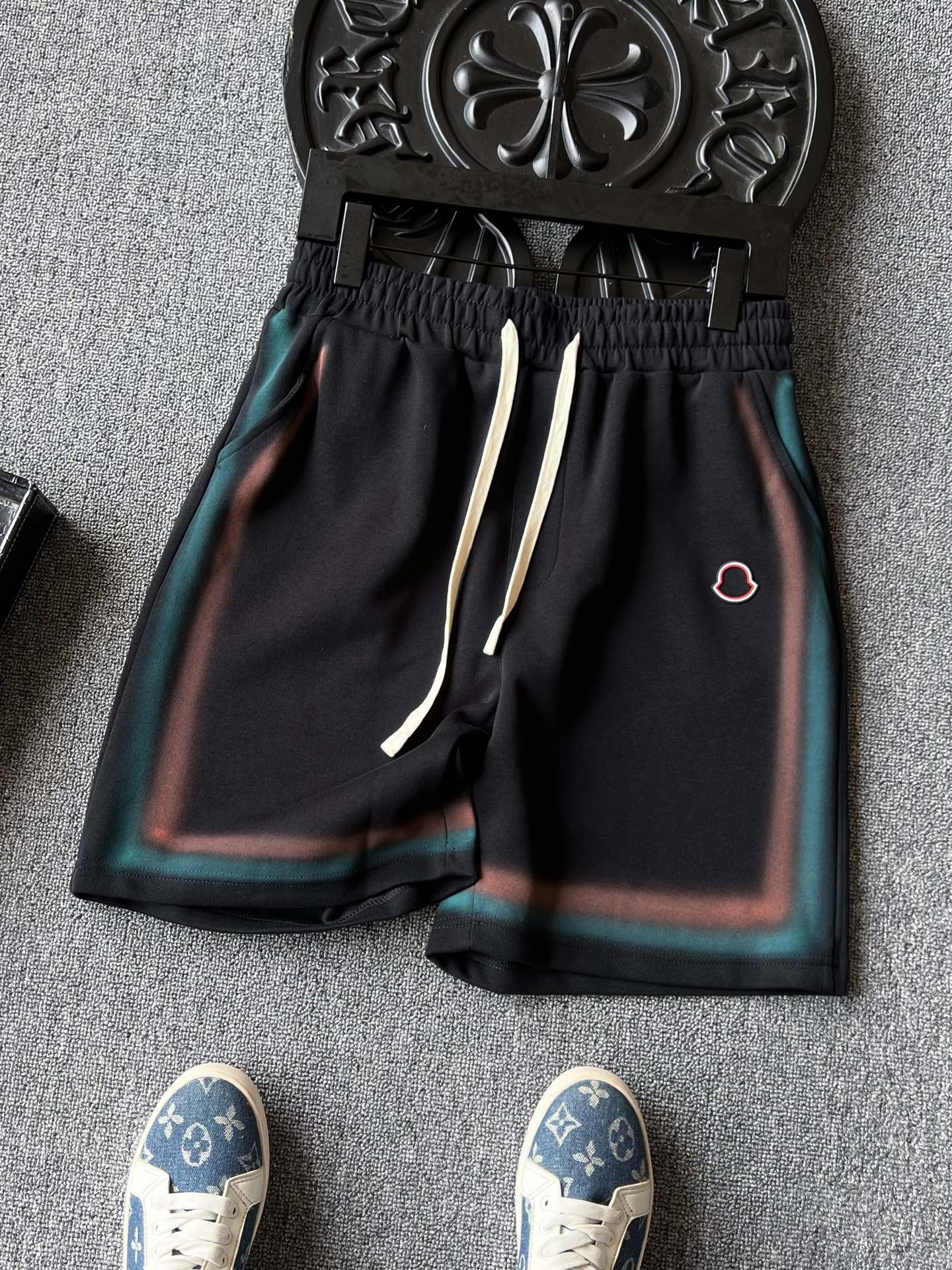 Mon New Arrival Short 0002