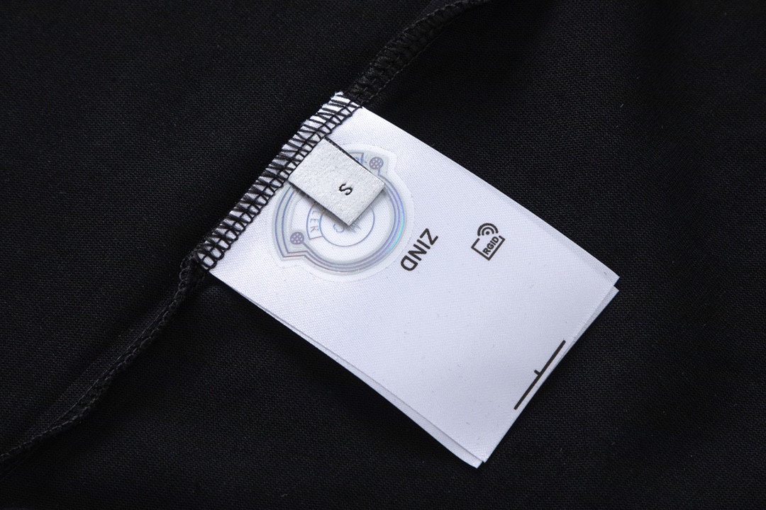 Mon New Arrival T-shirt 0007