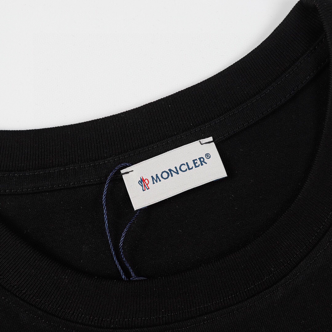 Mon New Arrival T-shirt 0024