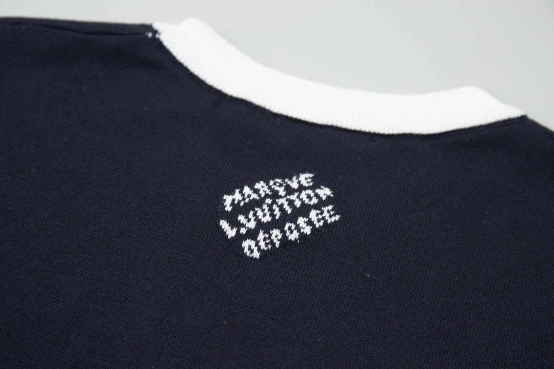 L T-Shirt New Style 0142