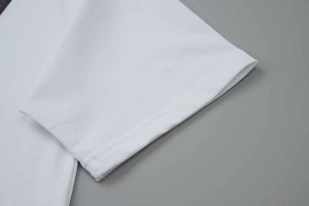 L T-Shirt New Style 0137