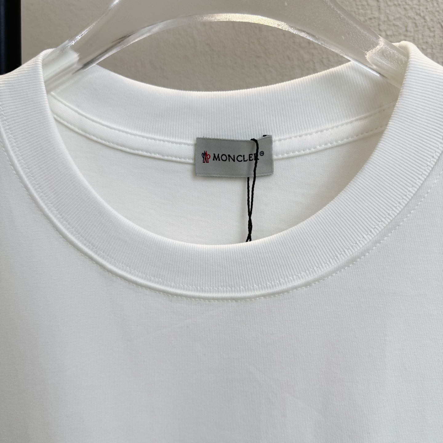 Mon New Arrival T-shirt 0023