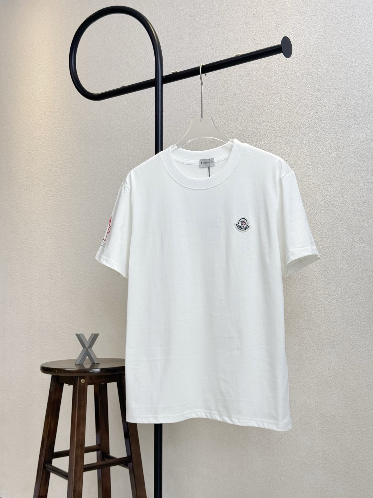 Mon New Arrival T-shirt 0023