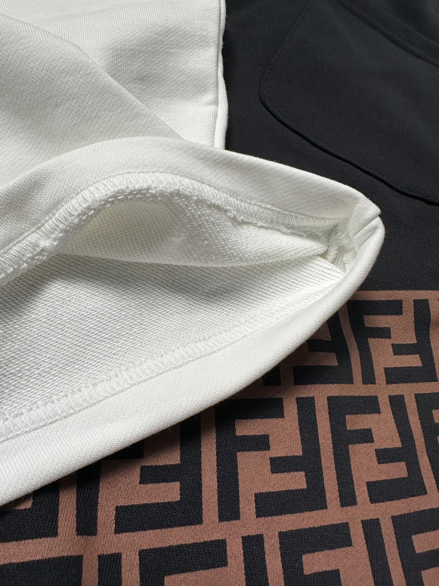 Fen new arrival 25SS  short 0059