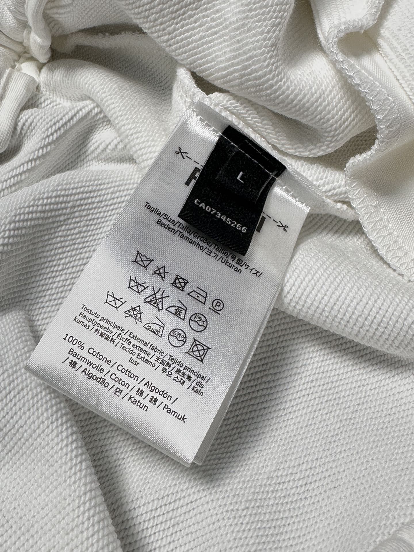 Fen new arrival 25SS  short 0059